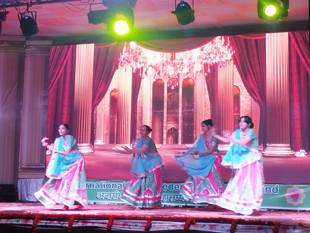 Vaishya Mahasammelan organized Diwali festival