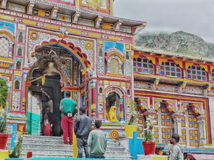 The date of closing of doors of Badrinath Dham will be fixed on Vijayadashami.