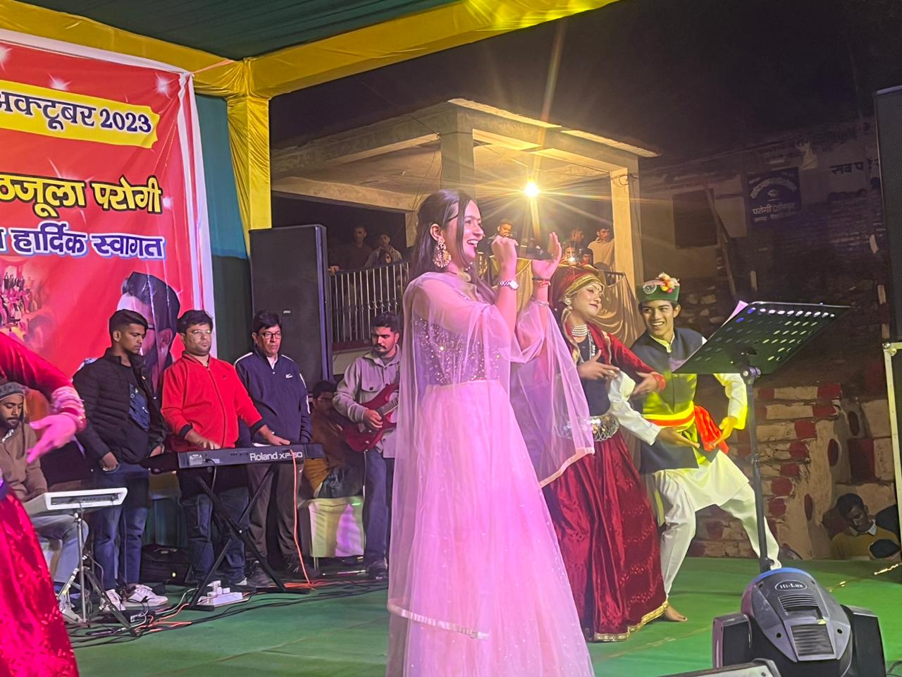 The audience danced to the songs of Sunny Dayal, Shruti Sharma and Naresh Badshah.