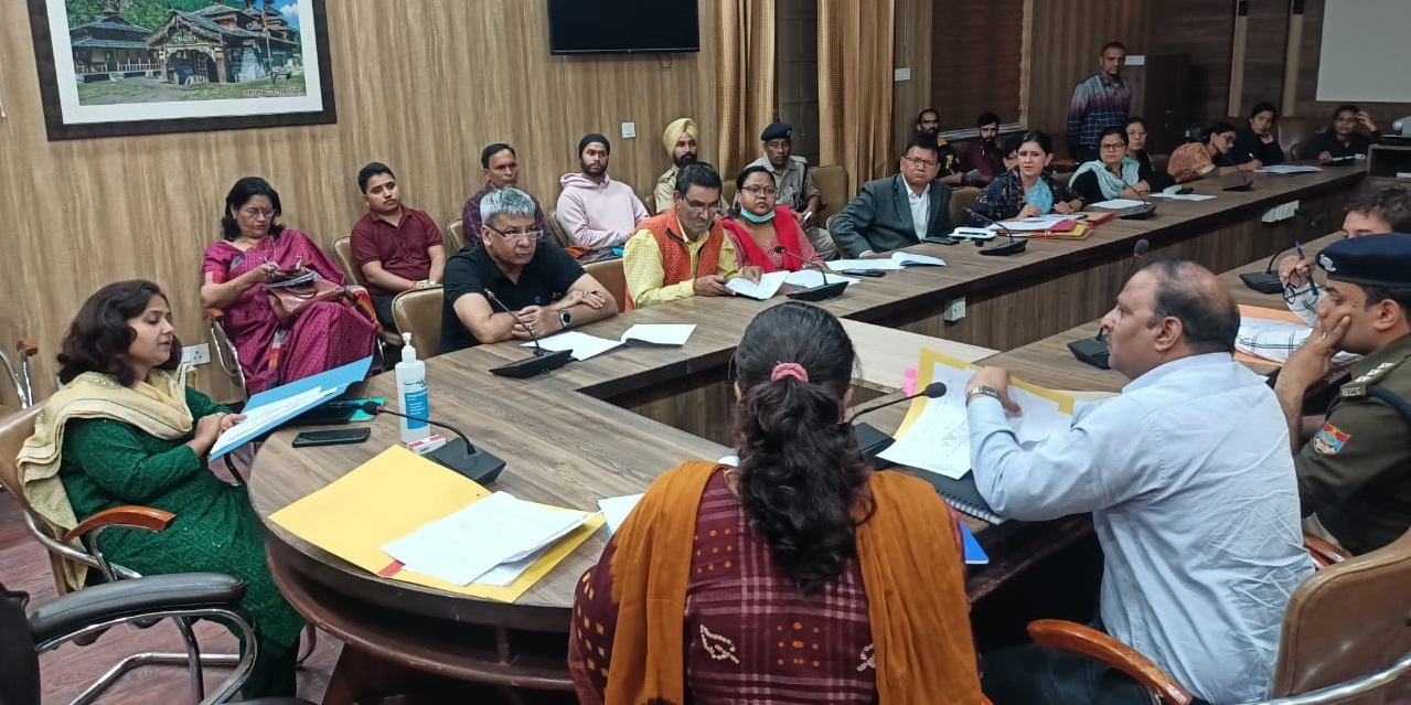 CDO gave instructions to publicize 1098 child helpline number