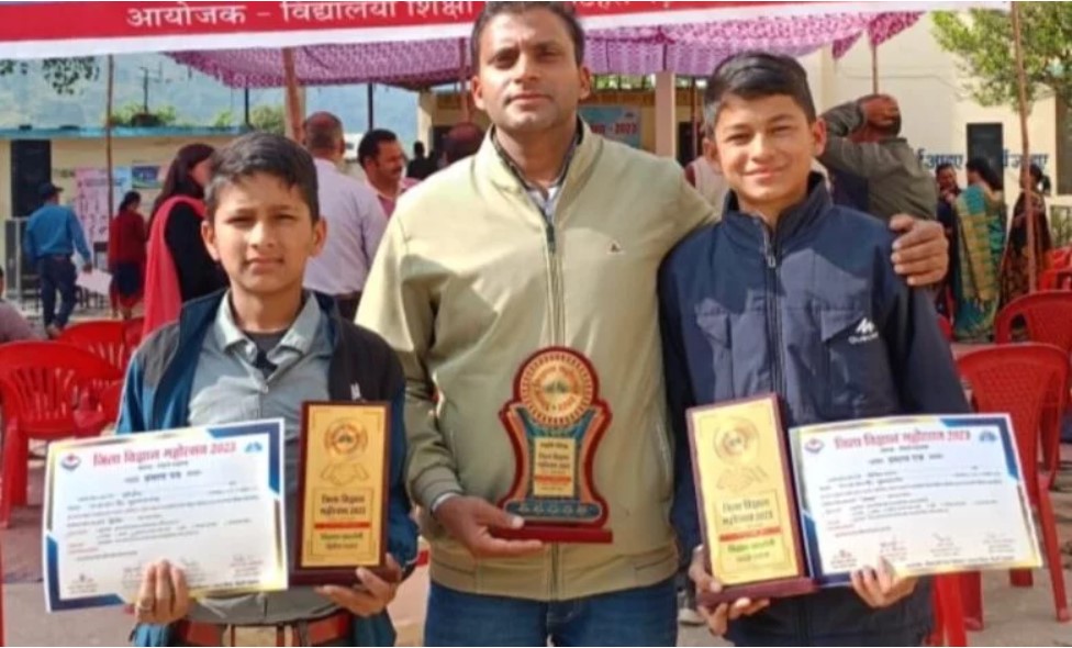 Vipin and Hariom selected for state level science festival