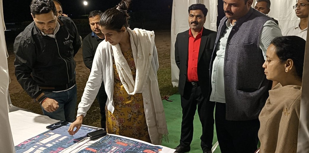 DM gave instructions to make arrangements for the conference smoothly