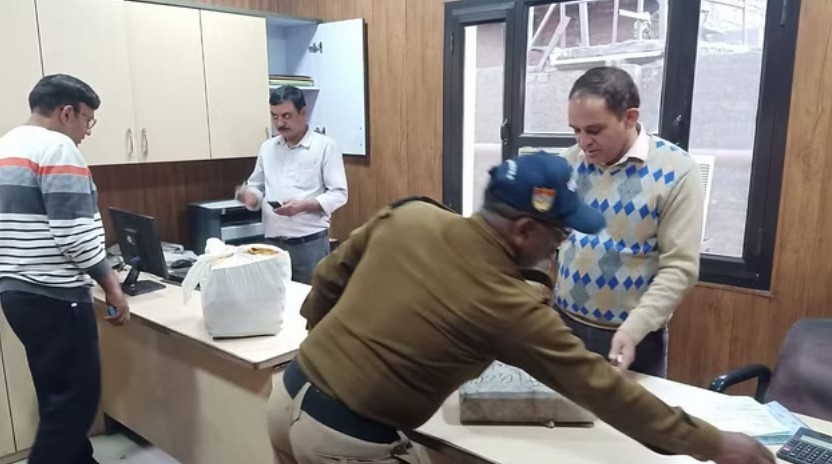 Income Tax Department raids iron scrap firm in Kotdwar