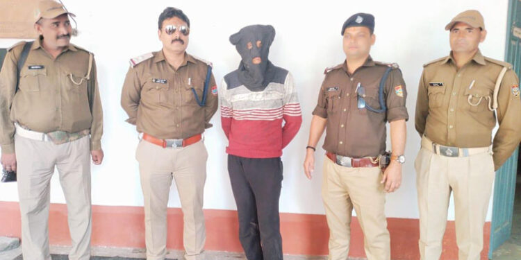 https://pahaadnews.com/accused-of-molesting-a-teenage-girl-arrested/