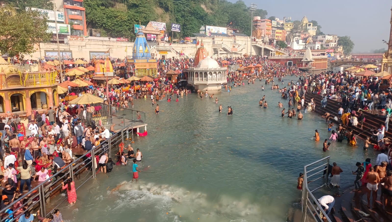 Devotees take a dip of faith in Ganga on Somvati Amavasya