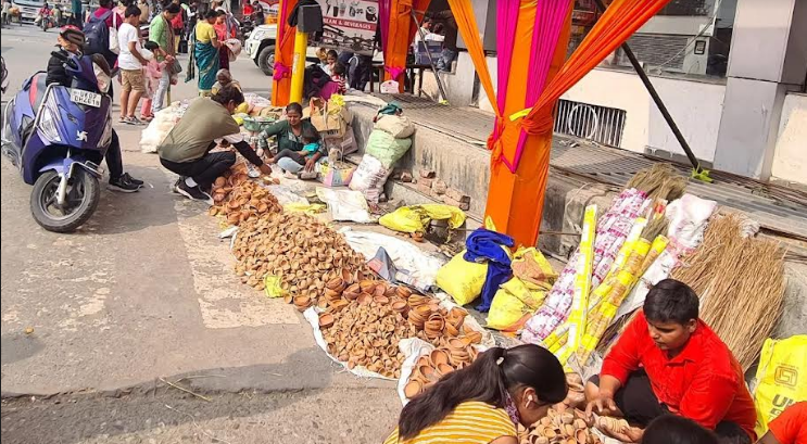 Diwali, the festival of lamps, was presented with Chinese chandeliers.
