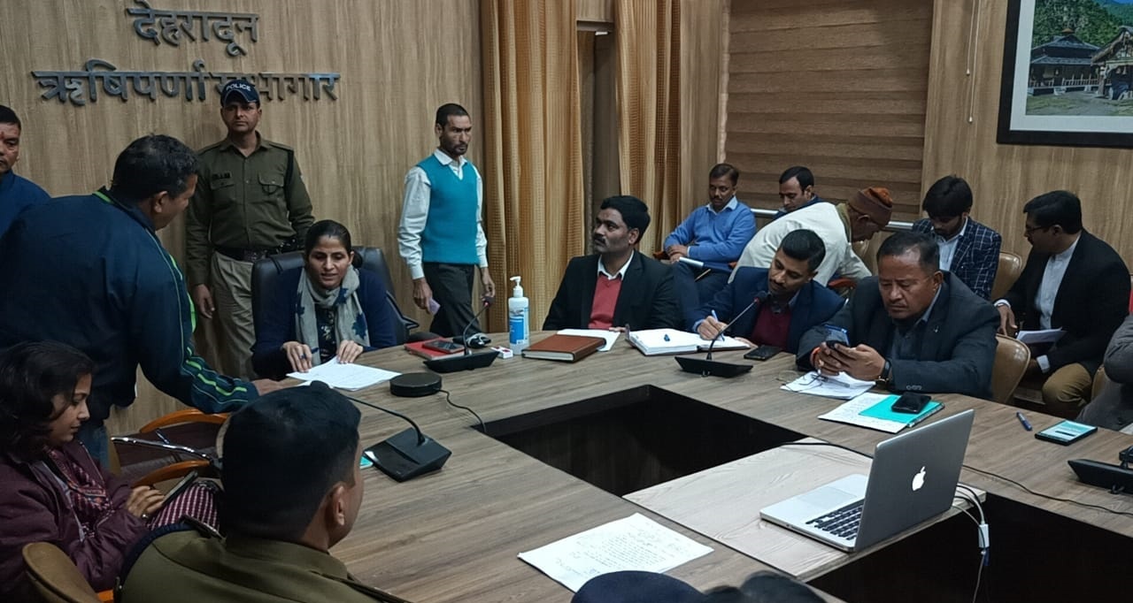 DM listened to public complaints in public hearing program, 108 complaints were registered