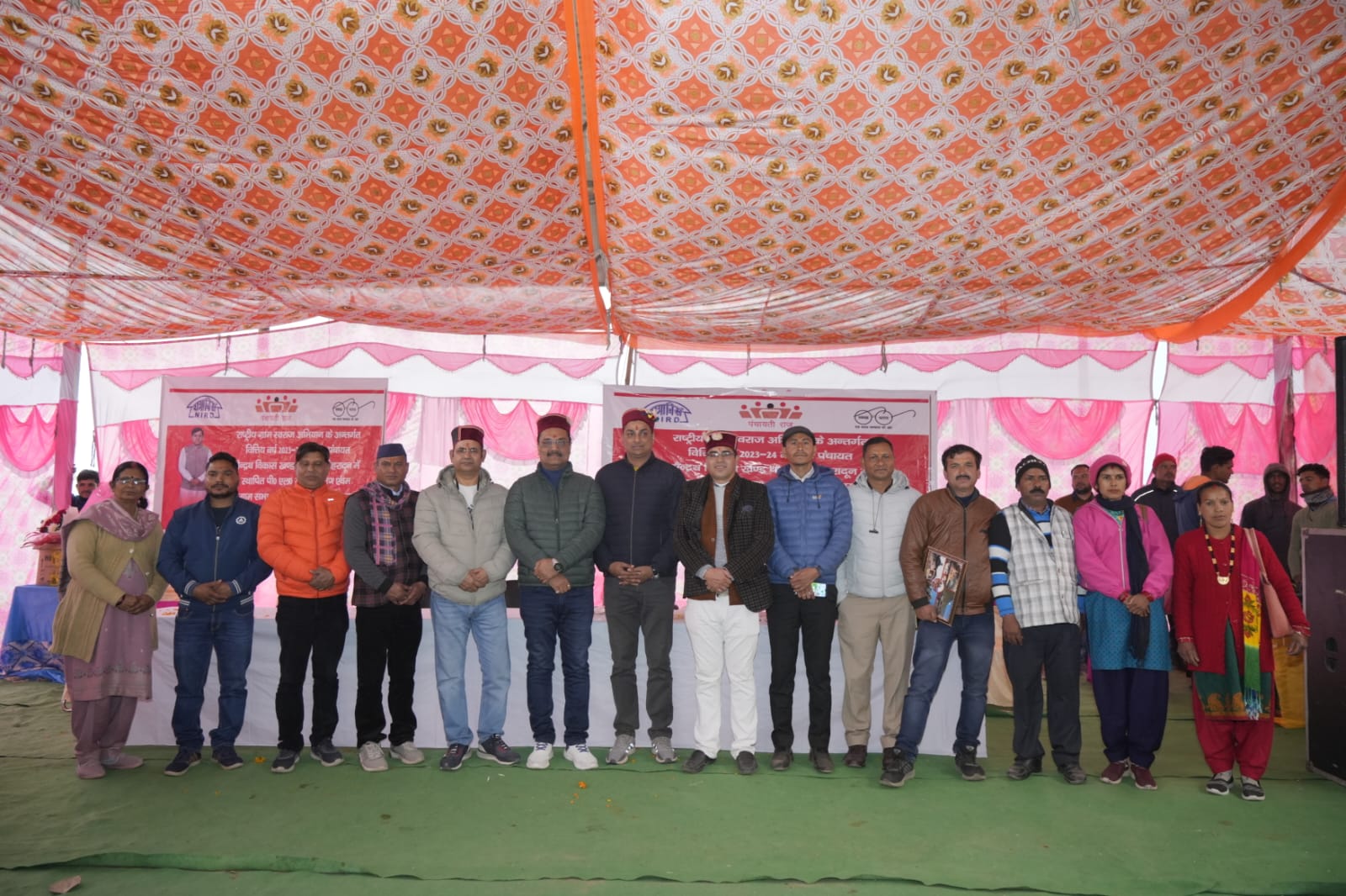 Heads of Mendrath PLC did educational tour, learned the way to develop Panchayats