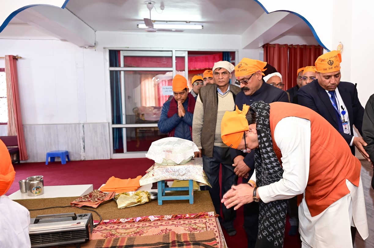 CM paid obeisance at Tila Sahib Gurdwara in Tehri.