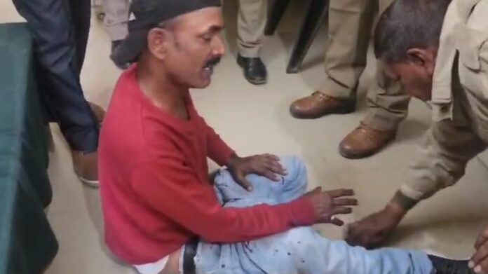 Stripped naked in front of women in the police station, went behind bars