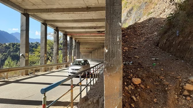 Ignoring landslides behind open tunnel can prove costly