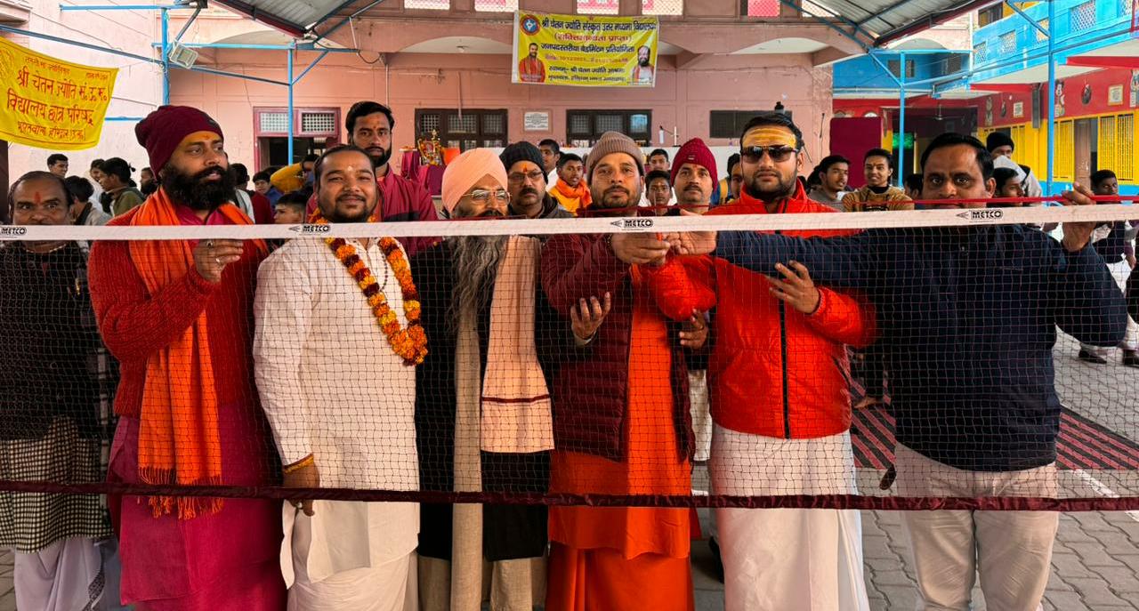 Three-day badminton competition of Sanskrit students started in Chetan Jyoti Ashram