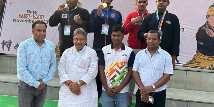 Many students including Chhatra Divagam won gold medal in Patna.