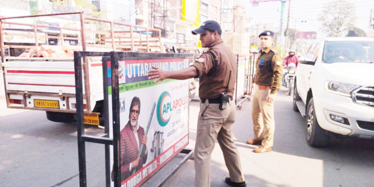 Police geared up to deal with the traffic jam