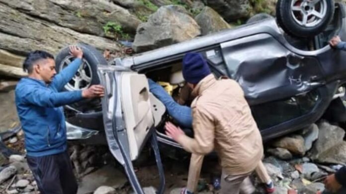 BJP leader dies in road accident