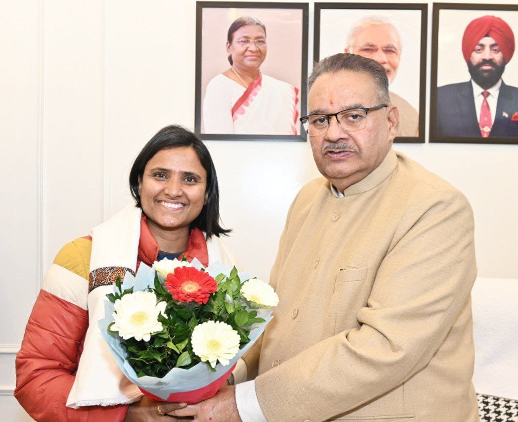 Minister Joshi honored Uttarakhand's daughter Major Priya Semwal