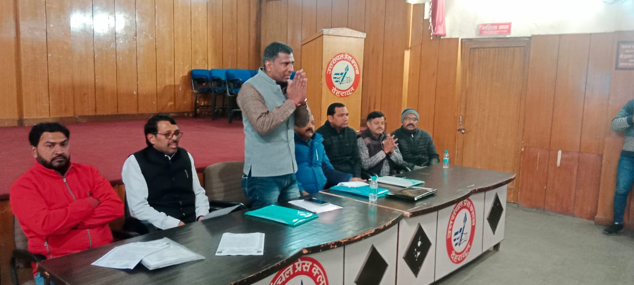 Sangh angry at cleaning workers being misled, warns movement