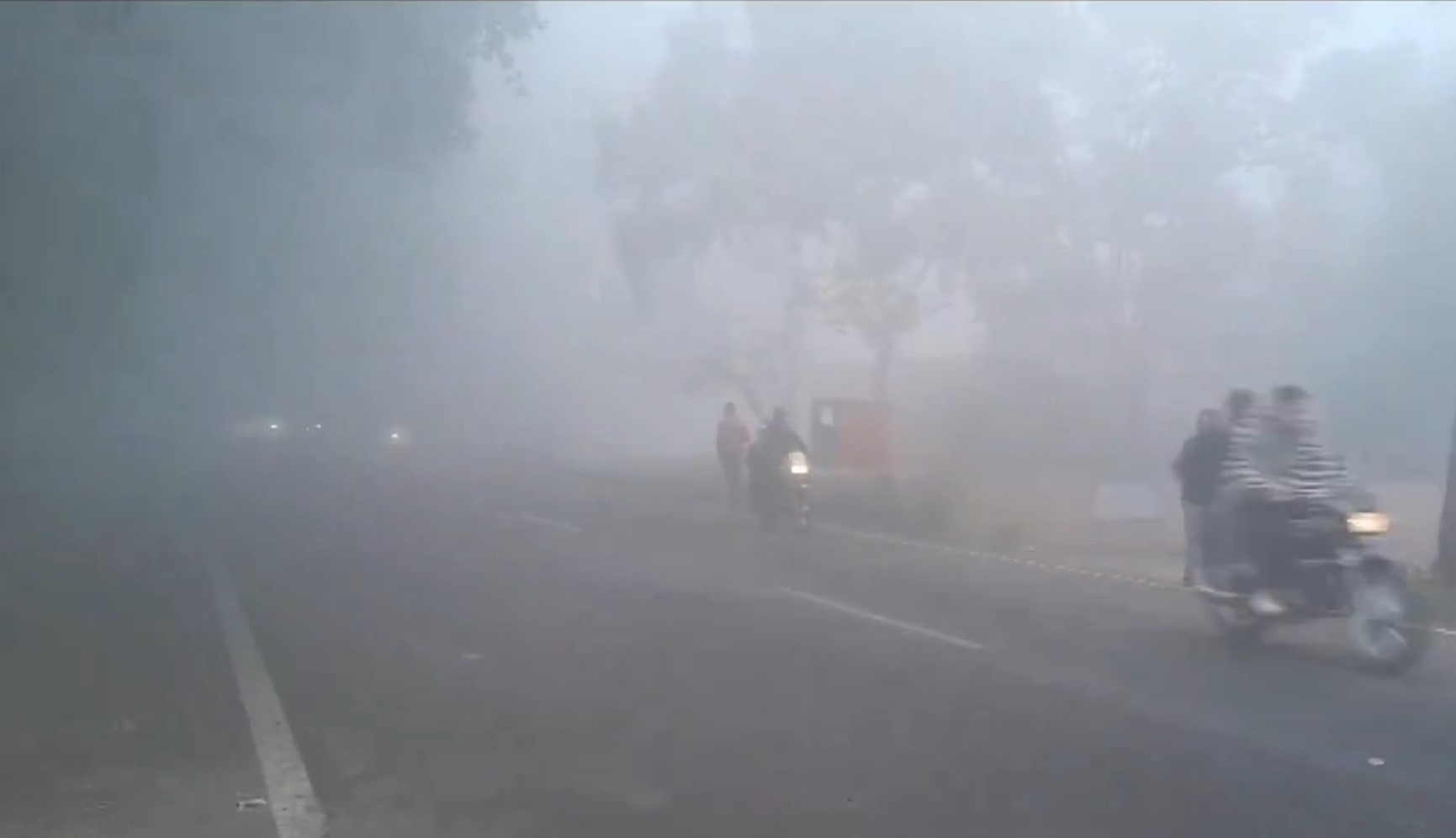 Weather is making people sick in Uttarakhand Doctors advised people to take precautions