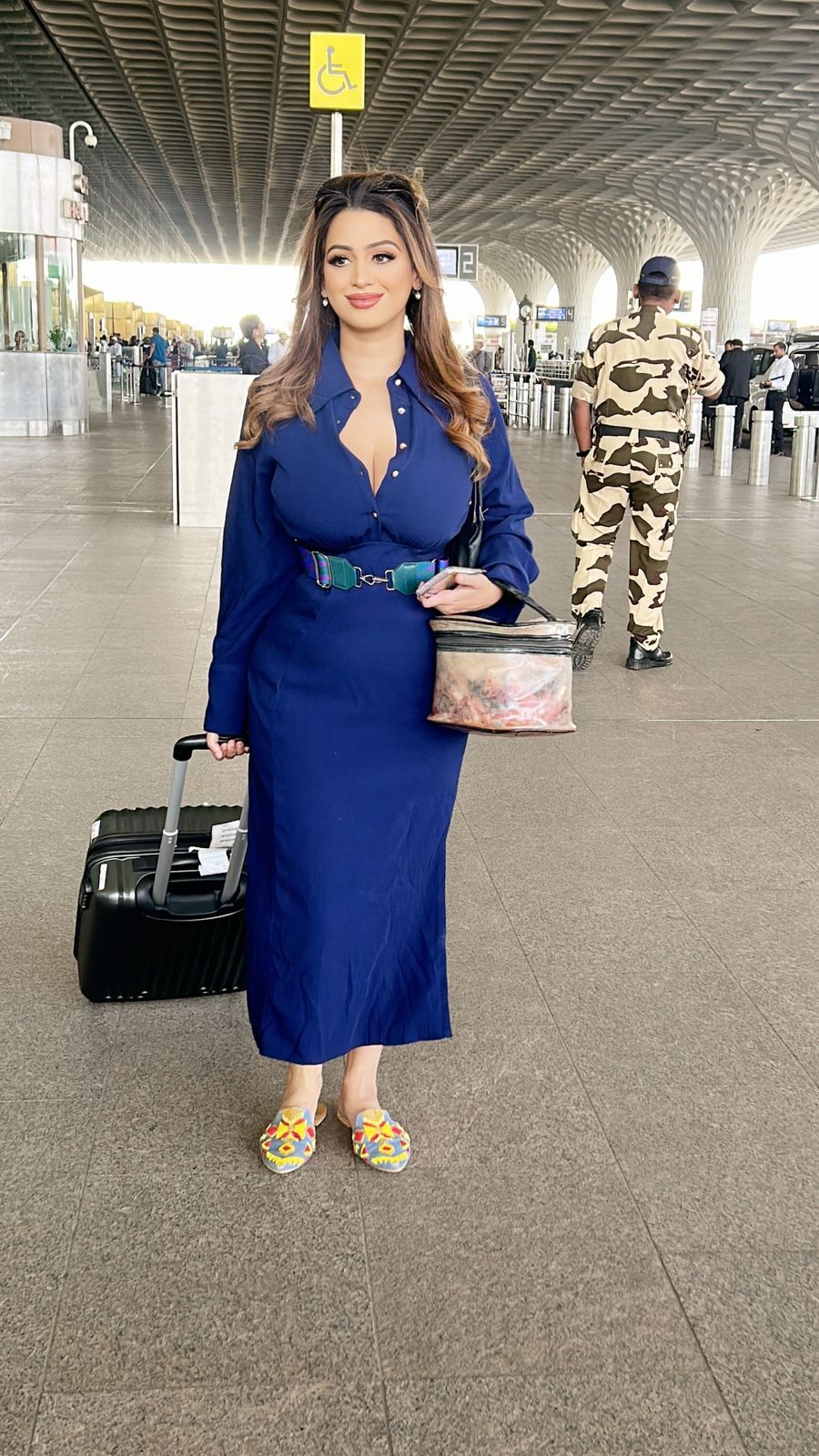 Kenisha Awasthi is the queen of airport fashion, caught people's attention with her new avatar.