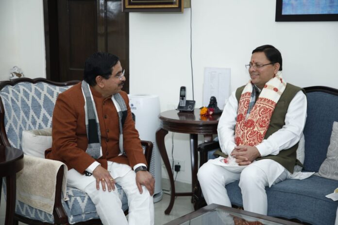 CM met Union Coal and Mines Minister Pralhad Joshi
