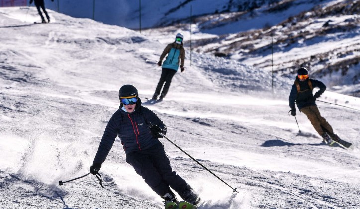 State level ice skiing course canceled due to lack of snow