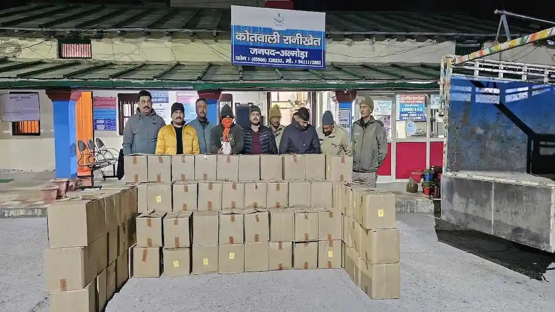 Smuggler arrested with illicit liquor worth Rs 5 lakh