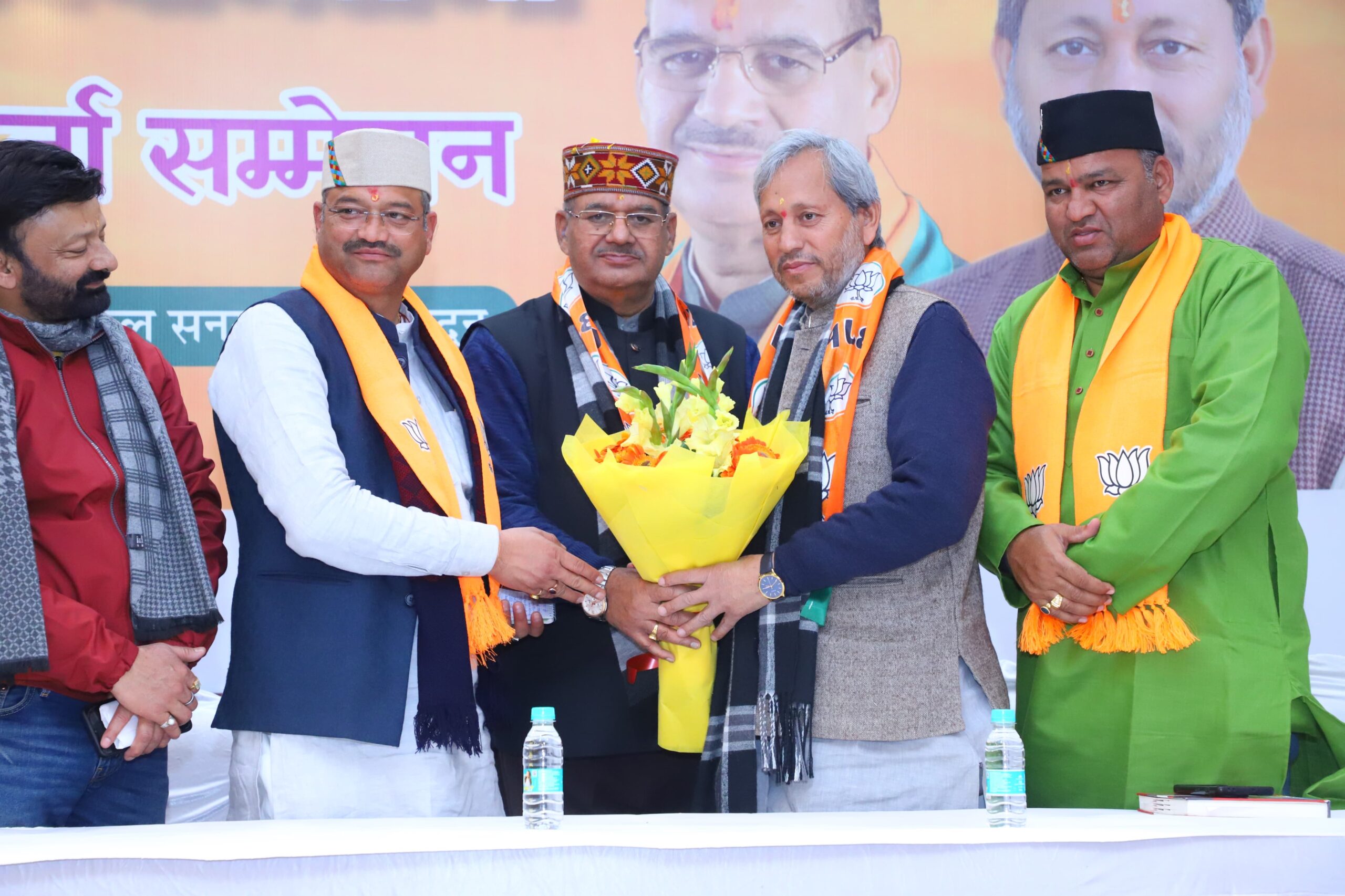 Cabinet Minister Ganesh Joshi filled the enthusiasm among the party workers in the workers conference of Mussoorie assembly constituency.